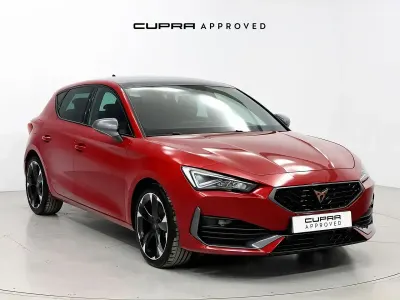 Usado Cupra Leon 150 CV (110 kW) 2023 Rojo Berlina