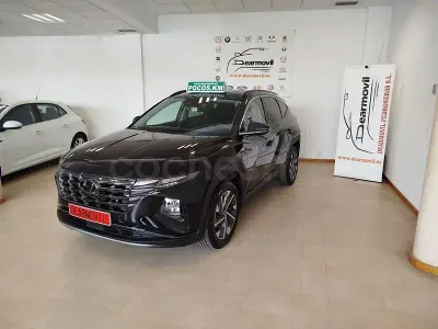 Usado Hyundai Tucson 136 CV (100 kW) 2022 Negro SUV