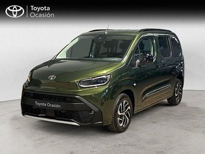 Verde Nuevo 2025 Toyota Proace City Active Monovolumen | 29.450 € (Caro)