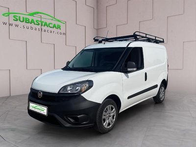 Usado Fiat Doblò 95 CV (69 kW) 2021 Blanco Monovolumen