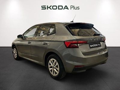 Usado Skoda Fabia Selection 115 CV (84 kW) 2025 Gris Berlina