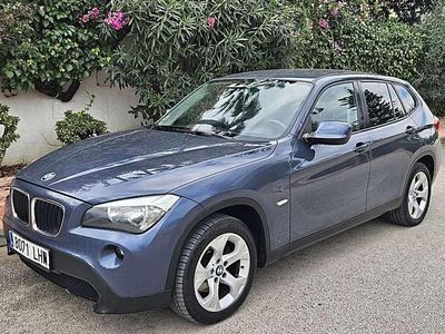 Gris / plata Usado 2011 BMW X1 SUV | 8499 € (Precio justo)