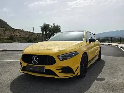 Usado Mercedes A35 AMG 306 CV (225 kW) 2019 Amarillo Berlina