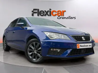 Usado Seat Leon Style 115 CV (84 kW) 2018 Azul Berlina