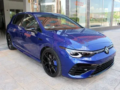 Usado VW Golf VIII R 320 CV (235 kW) 2023 Azul Berlina