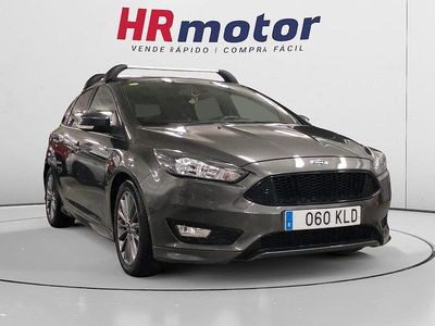 Gris Usado 2018 Ford Focus ST-Line Utilitario | 12.610 € (Precio justo)