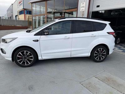 Usado Ford Kuga ST-Line 120 CV (88 kW) 2020 Blanco SUV