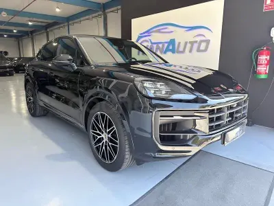 Usado Porsche Cayenne Black Edition 470 CV (345 kW) 2025 Negro SUV