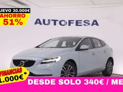Usado Volvo V40 Momentum 122 CV (89 kW) 2019 Berlina