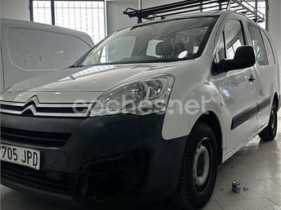 Usado Citroën Berlingo 90 CV (66 kW) 2016 Blanco Monovolumen