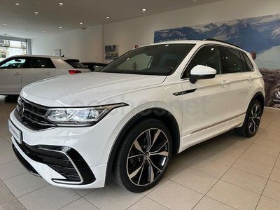 Begagnad VW Tiguan R-line 150 HK (110 kW) 2023 Vit SUV