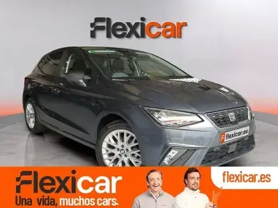 Usado Seat Ibiza Reference 80 CV (58 kW) 2019 Gris Utilitario