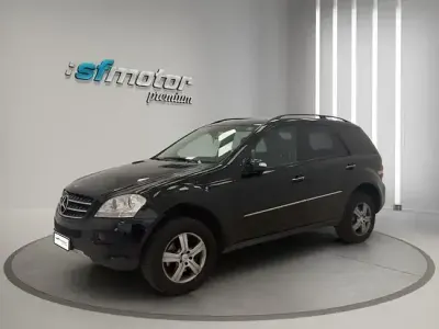 Usado Mercedes ML280 190 CV (139 kW) 2006 Negro SUV