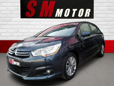 Usado Citroën C4 Tonic 92 CV (67 kW) 2013 Gris / plata Berlina