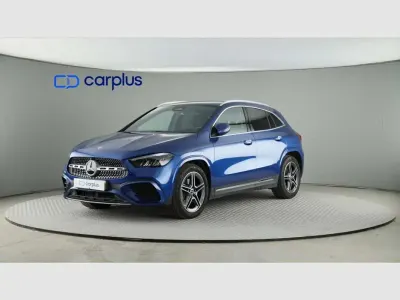 Usado Mercedes GLA200 163 HP (119 kW) 2025 Azul SUV