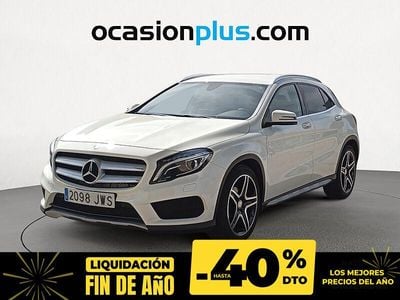 Blanco Usado 2017 Mercedes GLA200 AMG line SUV | 19.723 € (Buen precio)
