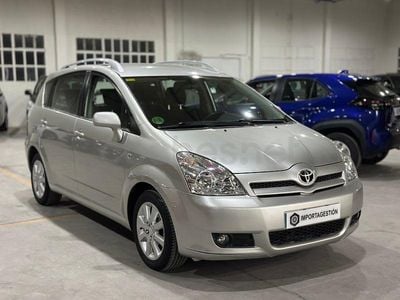 Käytetty Toyota Corolla Verso Sol 129 HP (94 kW) 2006 Harmaa Tila-auto