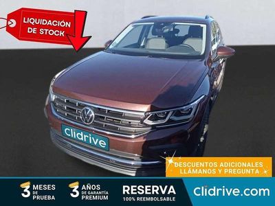 Usado VW Tiguan Life 122 CV (89 kW) 2021 Rojo SUV
