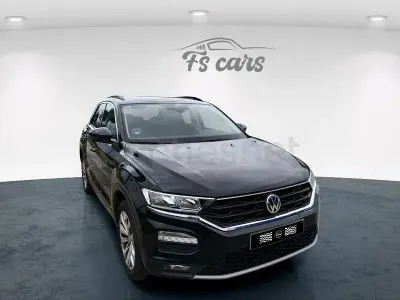 Usado VW T-Roc Edition 115 CV (84 kW) 2018 Negro SUV