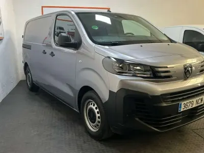 Usado Peugeot Expert 120 CV (88 kW) 2025 Gris Van