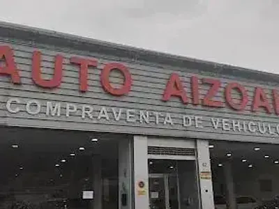 Usado Peugeot 208 Active 100 CV (73 kW) 2022 Gris / plata Utilitario