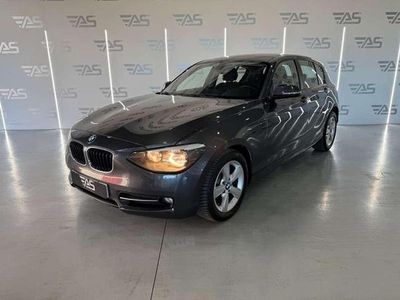 Usado BMW 116 Sport Line 116 HP (85 kW) 2012 Cinzento Citadino