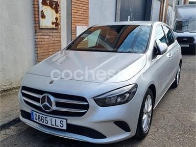 Mercedes B180