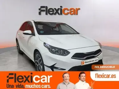 Usado Kia Ceed 100 CV (73 kW) 2021 Blanco Utilitario