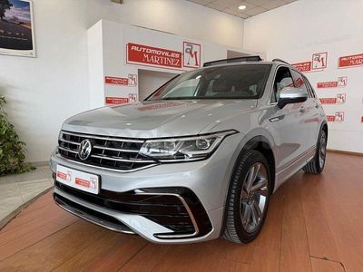 Usado VW Tiguan R-line 150 CV (110 kW) 2022 Gris / plata SUV