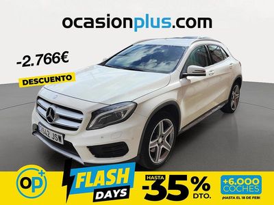 Usado Mercedes GLA220 AMG line 177 CV (130 kW) 2016 Blanco SUV