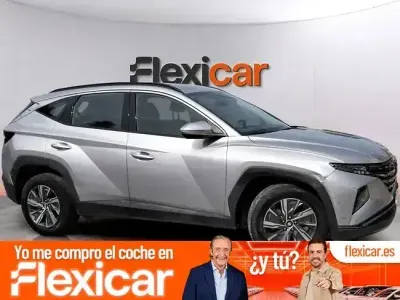 Usado Hyundai Tucson 136 CV (100 kW) 2022 Gris / plata SUV