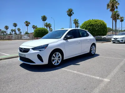 Usado Opel Corsa Edition 100 CV (73 kW) 2020 Blanco Utilitario