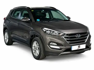 Usado Hyundai Tucson 115 CV (84 kW) 2016 Gris / plata SUV