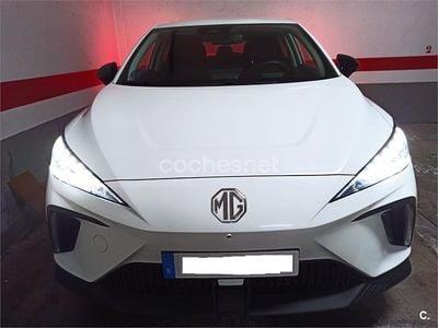Usado MG MG4 EV Luxury 2024 Eléctrico Utilitario