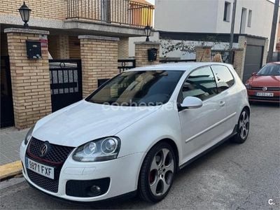 VW Golf V