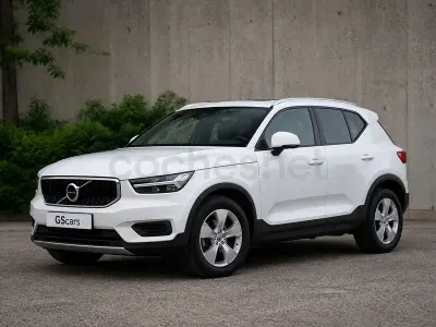 Usado Volvo XC40 Momentum 129 CV (94 kW) 2021 Blanco SUV