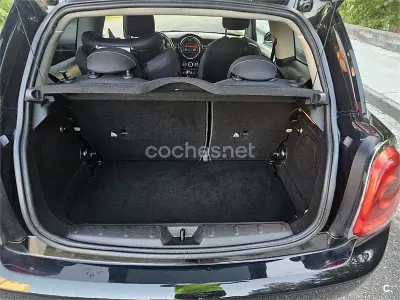 Usado Mini Cooper D 112 CV (82 kW) 2015 Negro Utilitario