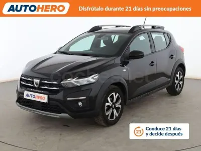 Käytetty Dacia Sandero Comfort 91 HP (66 kW) 2022 Musta Sedan
