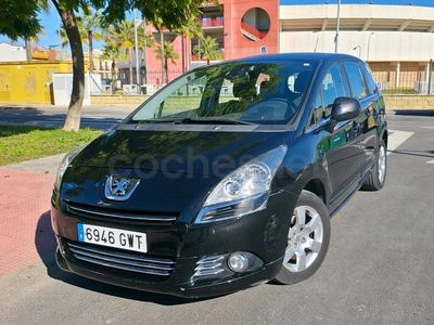 Negro Usado 2011 Peugeot 5008 Active Monovolumen | 5499 € (Buen precio)