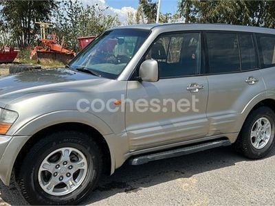 Usado Mitsubishi Montero 160 CV (117 kW) 2002 Beige SUV