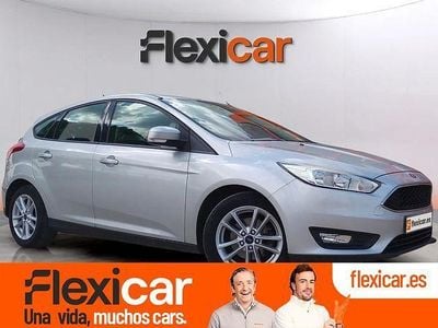 Gris Usado 2017 Ford Focus Trend Berlina | 10.490 € (Precio justo)