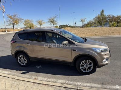 Beige Usado 2019 Ford Kuga Trend SUV | 13.900 € (Precio justo)