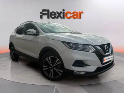 Usado Nissan Qashqai N-Connecta 140 CV (102 kW) 2019 Blanco SUV