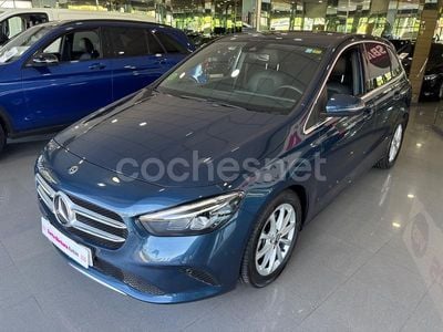 Mercedes B200