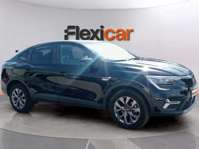 Usado Renault Arkana Evolution 145 CV (106 kW) 2024 Negro SUV