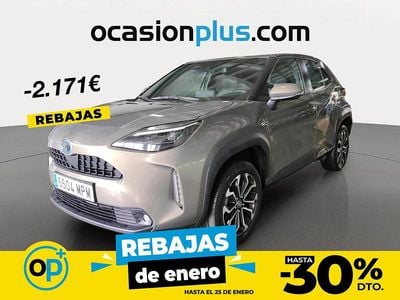 Marrón Usado 2024 Toyota Yaris Hybrid Active Recogida | 23.890 € (Precio justo)