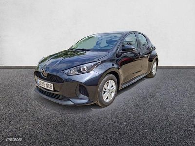 Negro Usado 2025 Mazda 2 Center-Line Berlina | 21.500 € (Un poco caro)