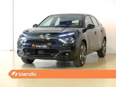 Usado Citroën C4 Feel 130 CV (95 kW) 2022 Negro