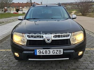 Usado Dacia Duster Lauréate 105 CV (77 kW) 2010 Negro SUV