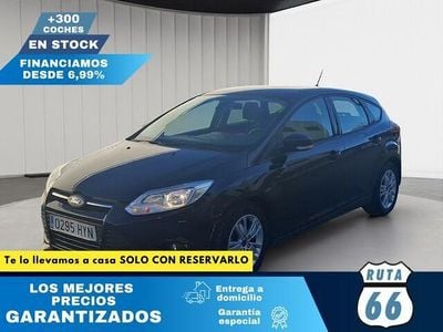 Usado Ford Focus Trend 101 CV (74 kW) 2014 Negro Berlina